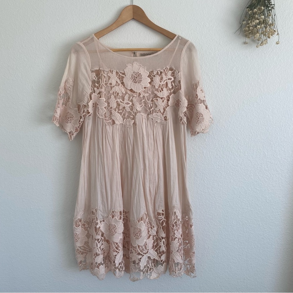 Anthropologie Holding Horses Magnolia Lace Peach dress